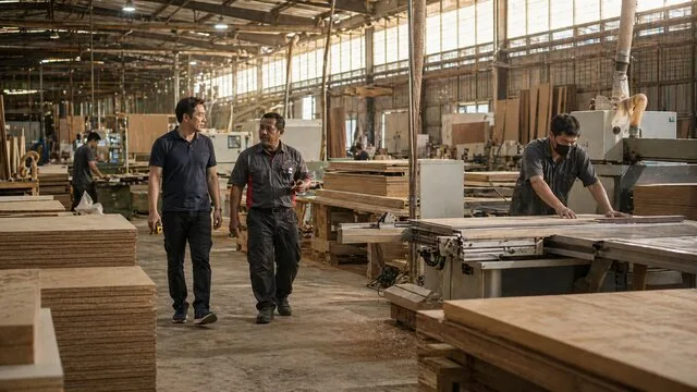 Factory visit furniture sourcing partner